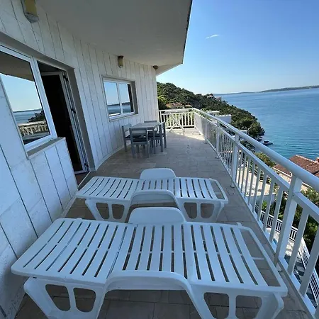 Barun Apartament Vinišće