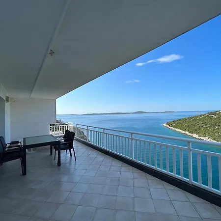 Apartament Barun