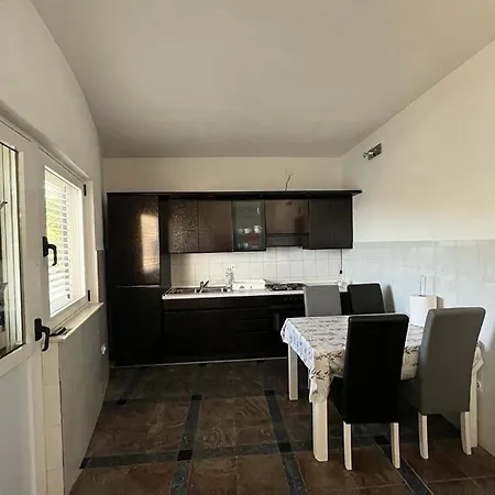 Apartament Barun *