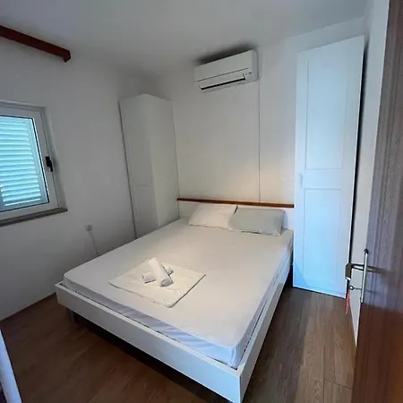 Apartament Barun